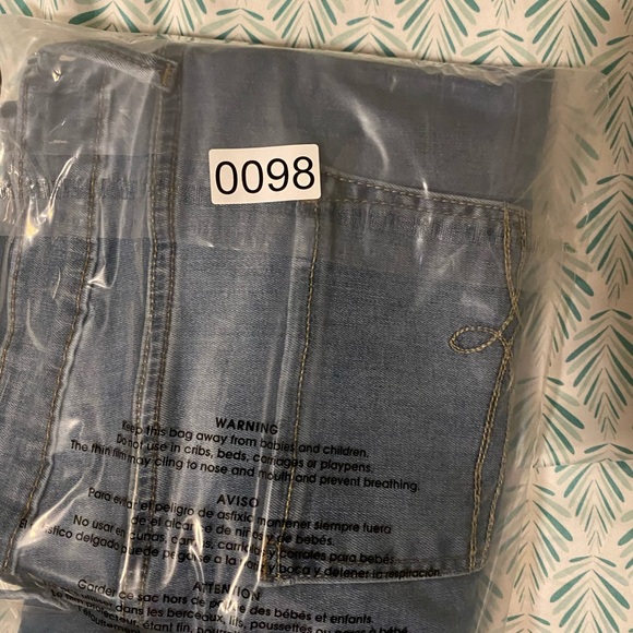 Levi's Denizen High-Rise Ankle Skinny Jeans - Picture 5 of 5